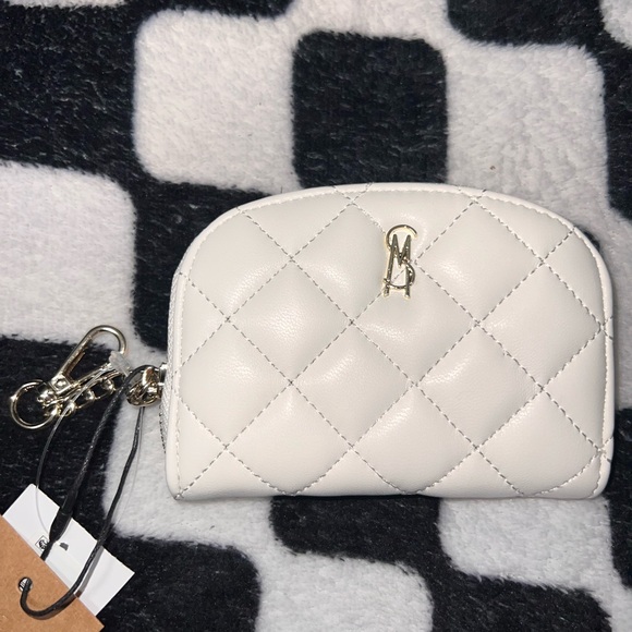 Steve Madden White Quilted Cardholder Wallet - Picture 2 of 4